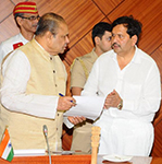 BJP MLA Mangal Prabhat with Governor K Sankaranarayanan